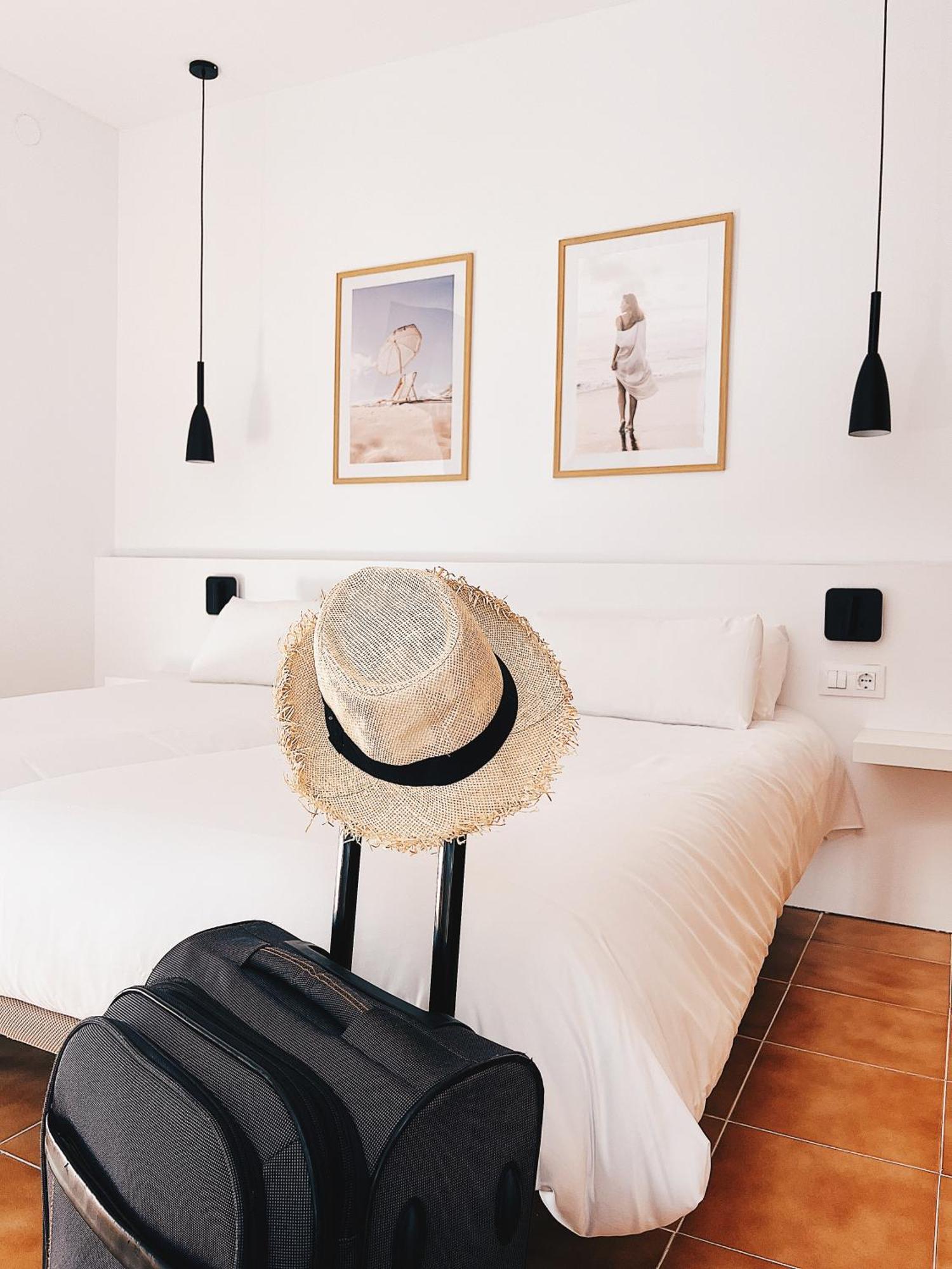 Hotel Bonaire L' Escala Dış mekan fotoğraf