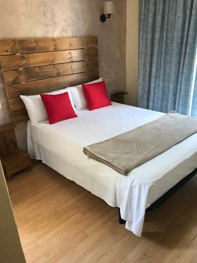 Hotel Bonaire L' Escala Dış mekan fotoğraf